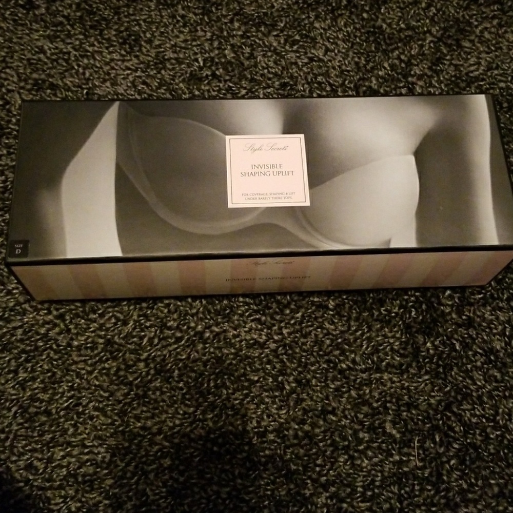 Invisible bra | VICTORIA SECRET
